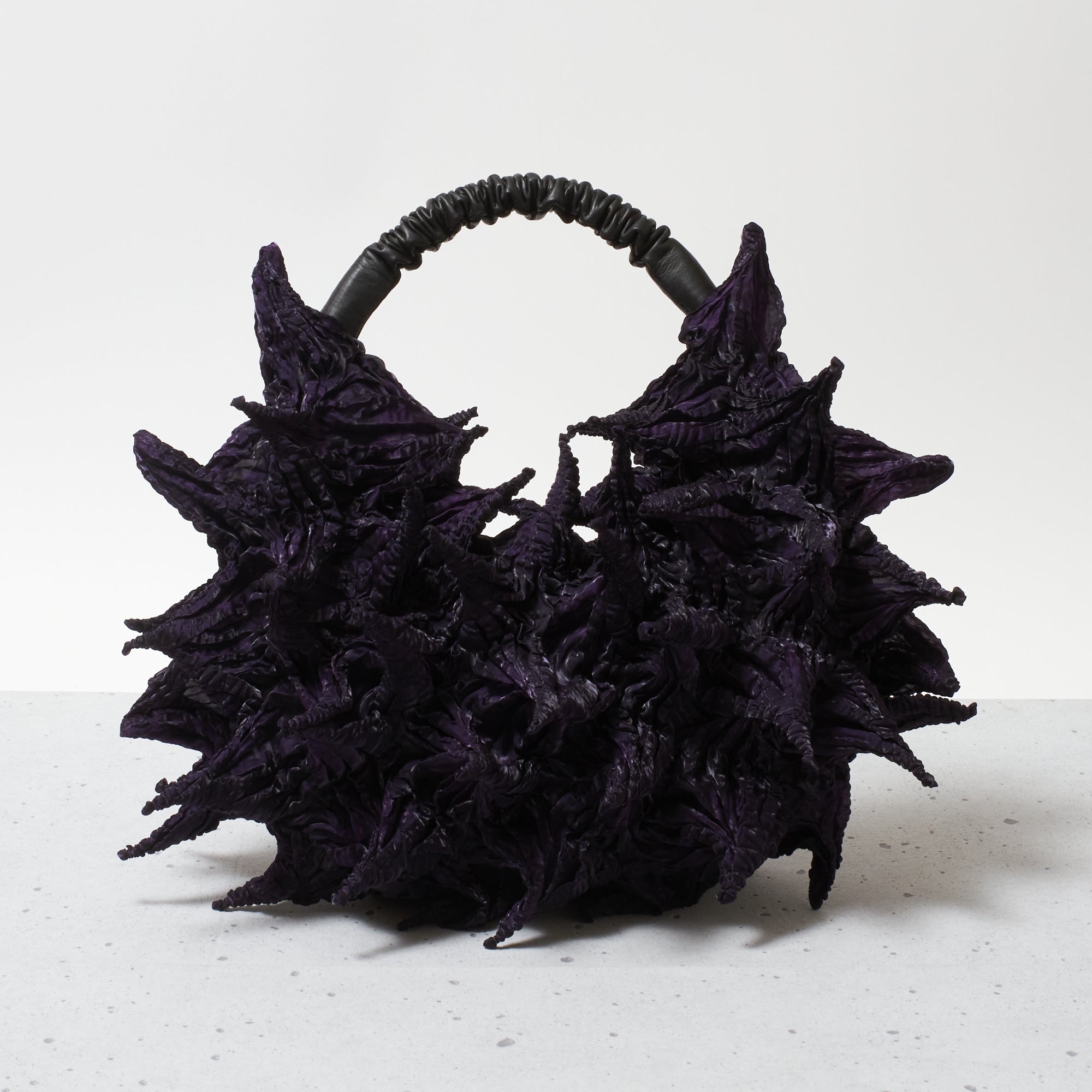 Obai-Shibori Bags / 大きなツンツンのバッグ – BUNZABURO