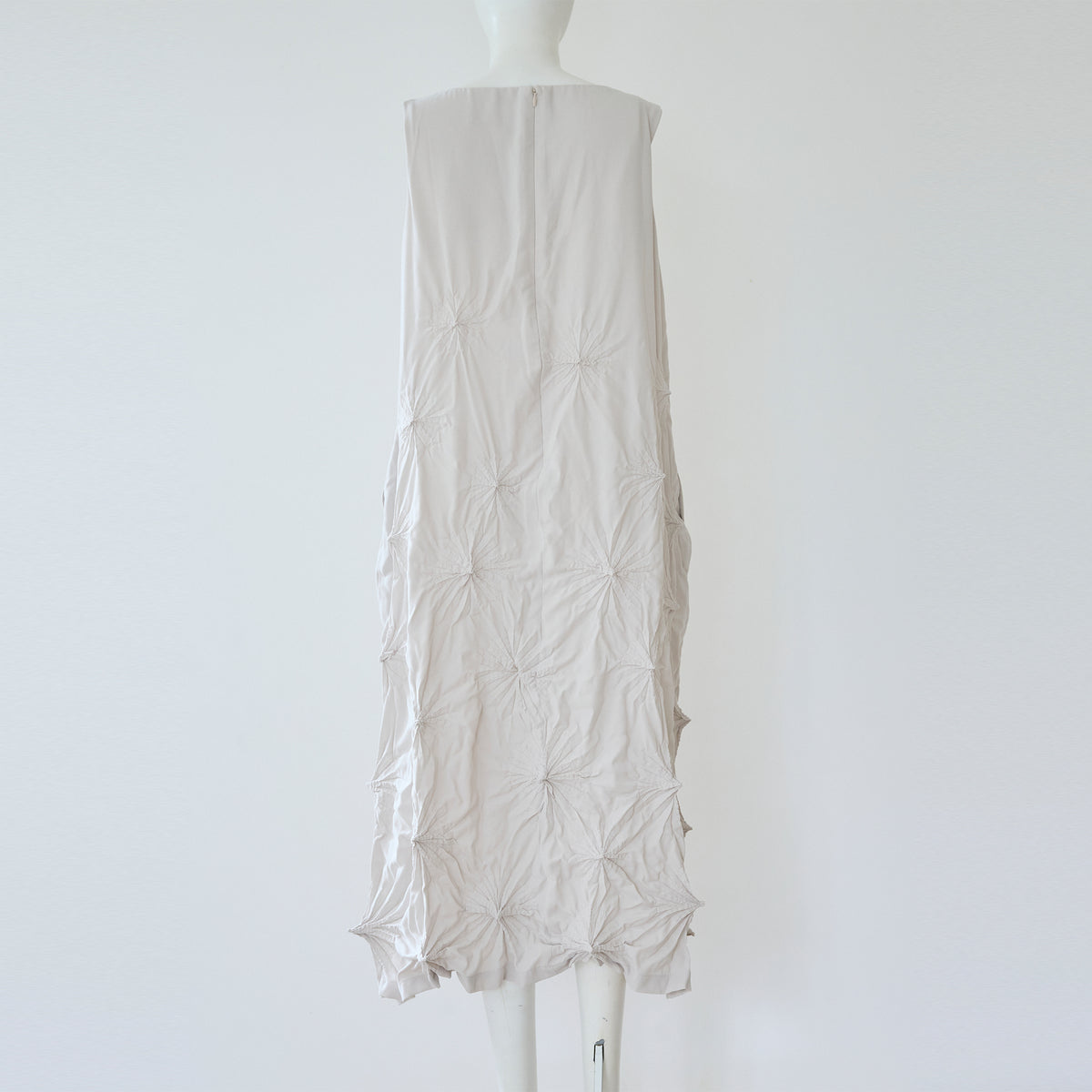 Rolled-Up Shibori Sleeveless Dress, Amundsen/Solid Color
