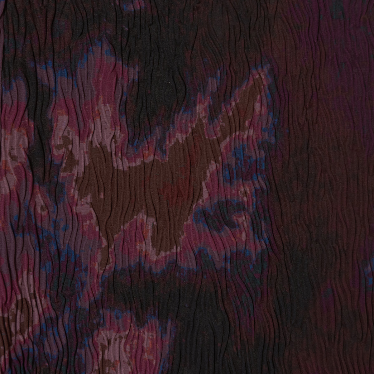 Wavy Pants with a "Nijimi" Pattern