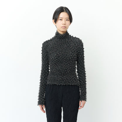 ツンツンの長袖トップス ラメレース