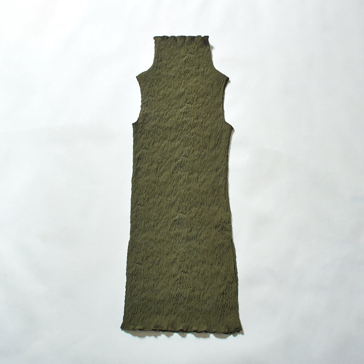 Wavy Sleeveless High Neck Dress