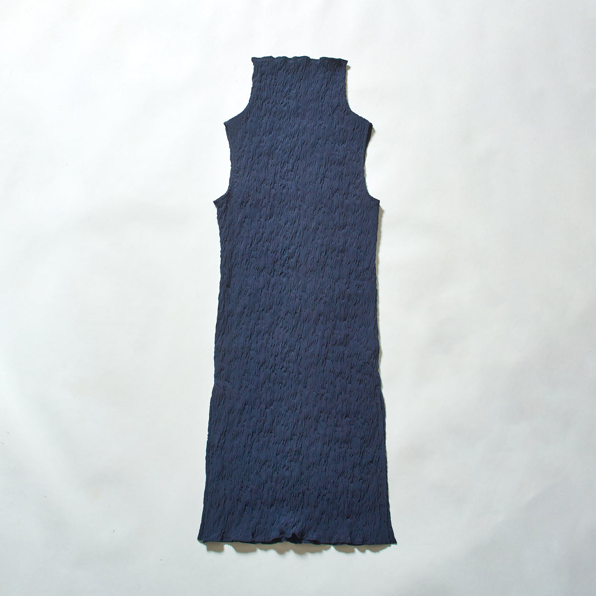 Wavy Sleeveless High Neck Dress