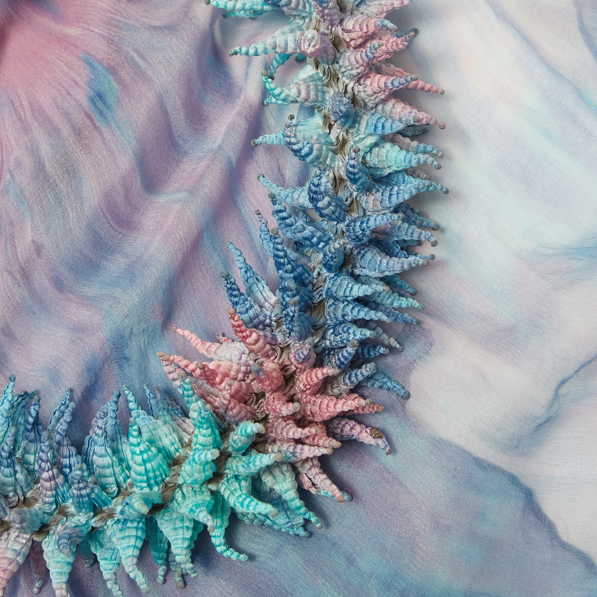 Scarf with Center Spiky Shibori - BUNZABURO