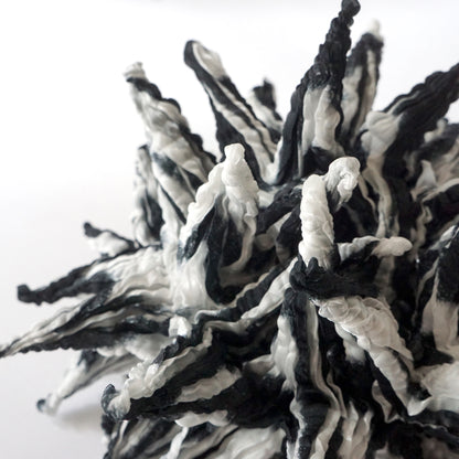 Bai Shibori Necklace Medium Width - Zebra Stripes