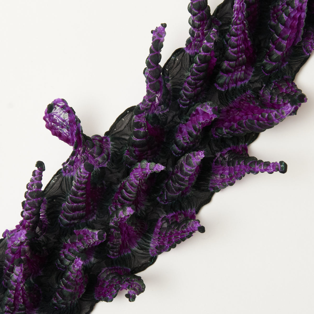 Medium Pointry Scarf